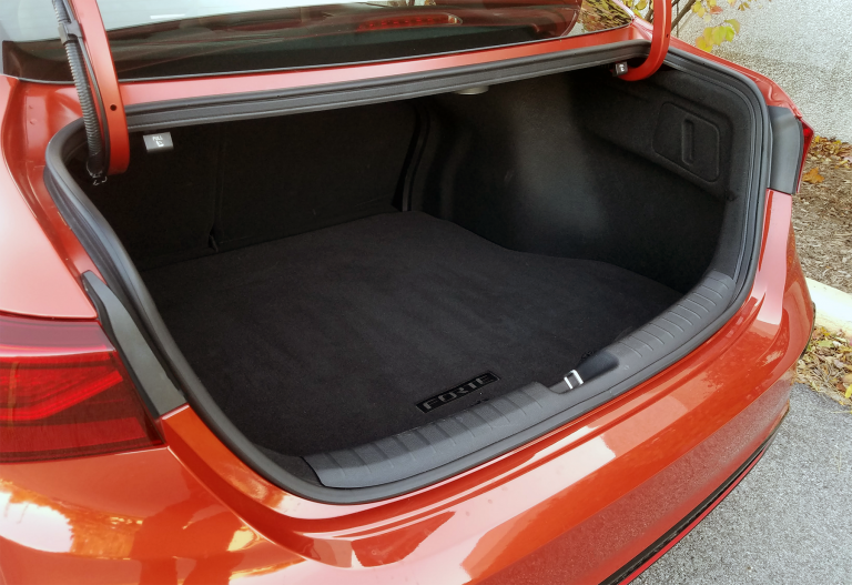 Consumer Guide Automotive review of the 2020 Kia Forte GT