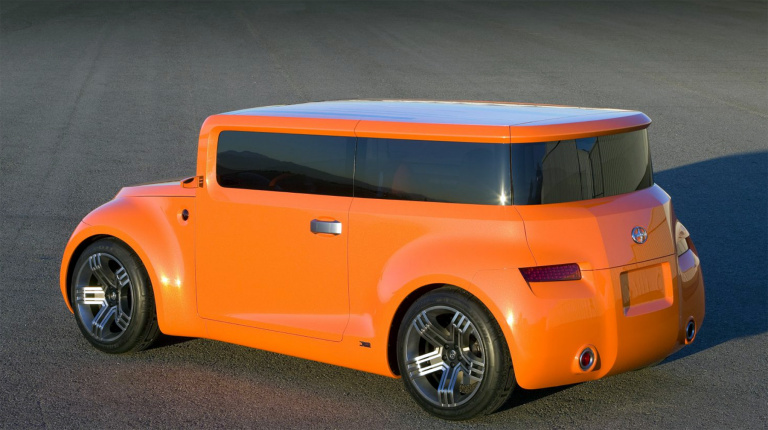 Scion hako coupe