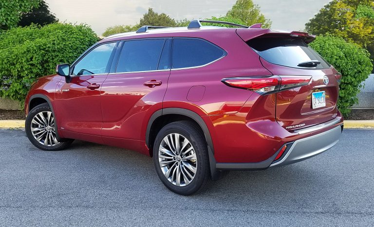 Quick Spin: 2020 Toyota Highlander Hybrid Platinum | The Daily Drive ...