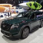 2022 Nissan Pathfinder in Obsidian Green Pearl