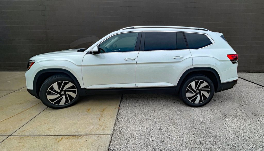 2024 Volkswagen Atlas SEL