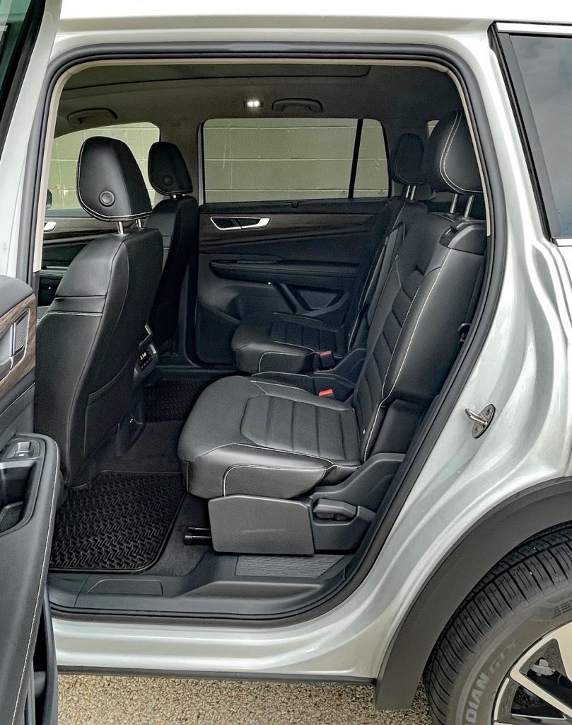 Test Drive 2024 Volkswagen Atlas SEL The Daily Drive