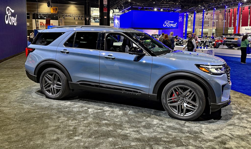 2025 Ford Explorer