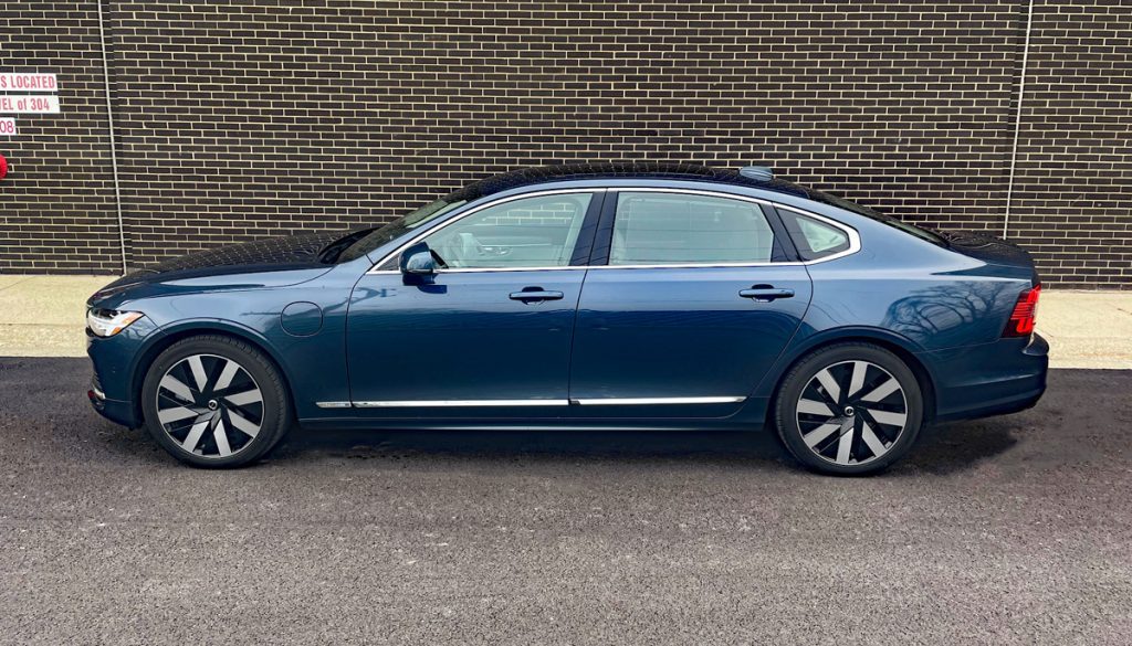 2024 Volvo S90 Recharge Ultimate