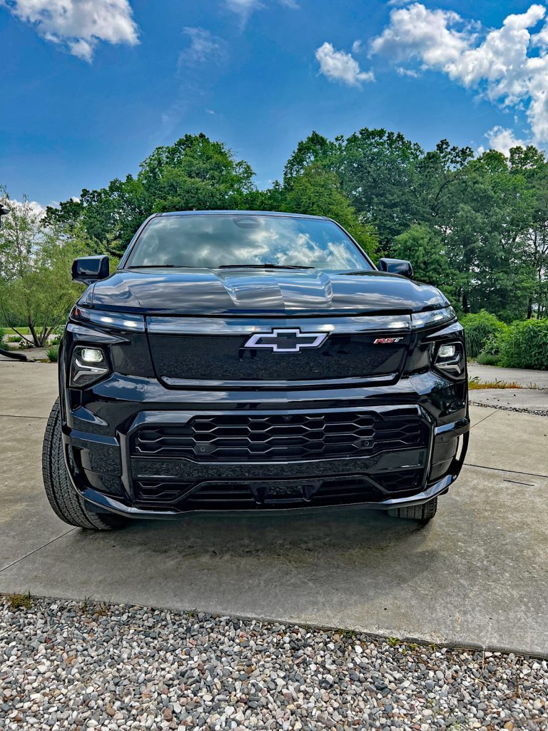 2024 Chevrolet Silverado EV RST