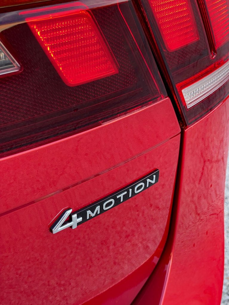 4Motion Badge