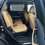 Rear seat, rear door opening