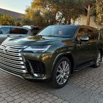 Front 3/4, parked, 2025 Lexus LX 700h