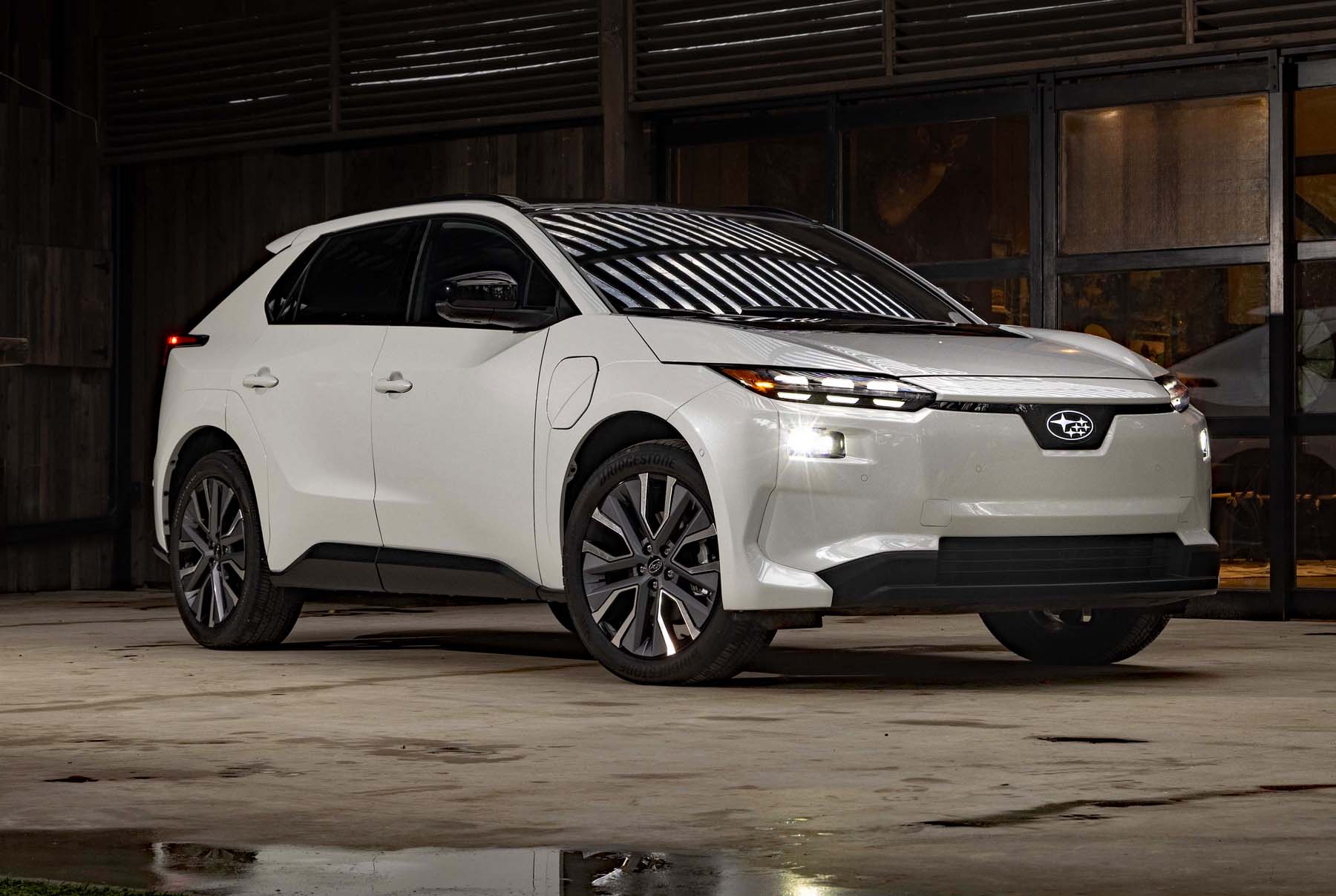 2026 Subaru Solterra, white