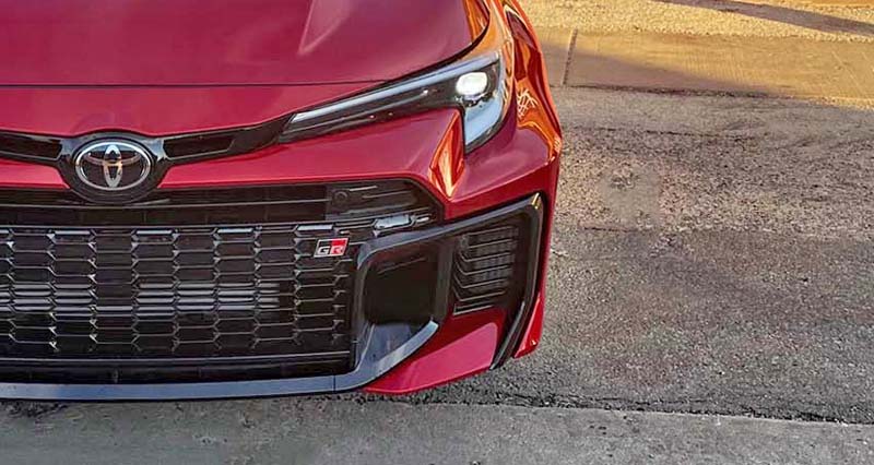 Grille Detail