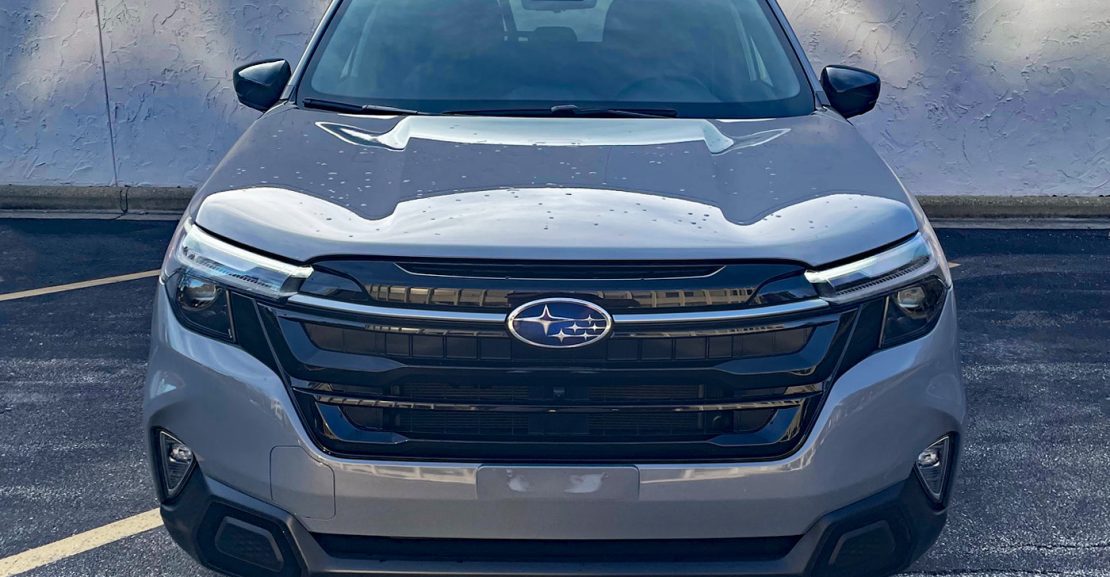 2025 Subaru Forester Touring, Grille, lights on