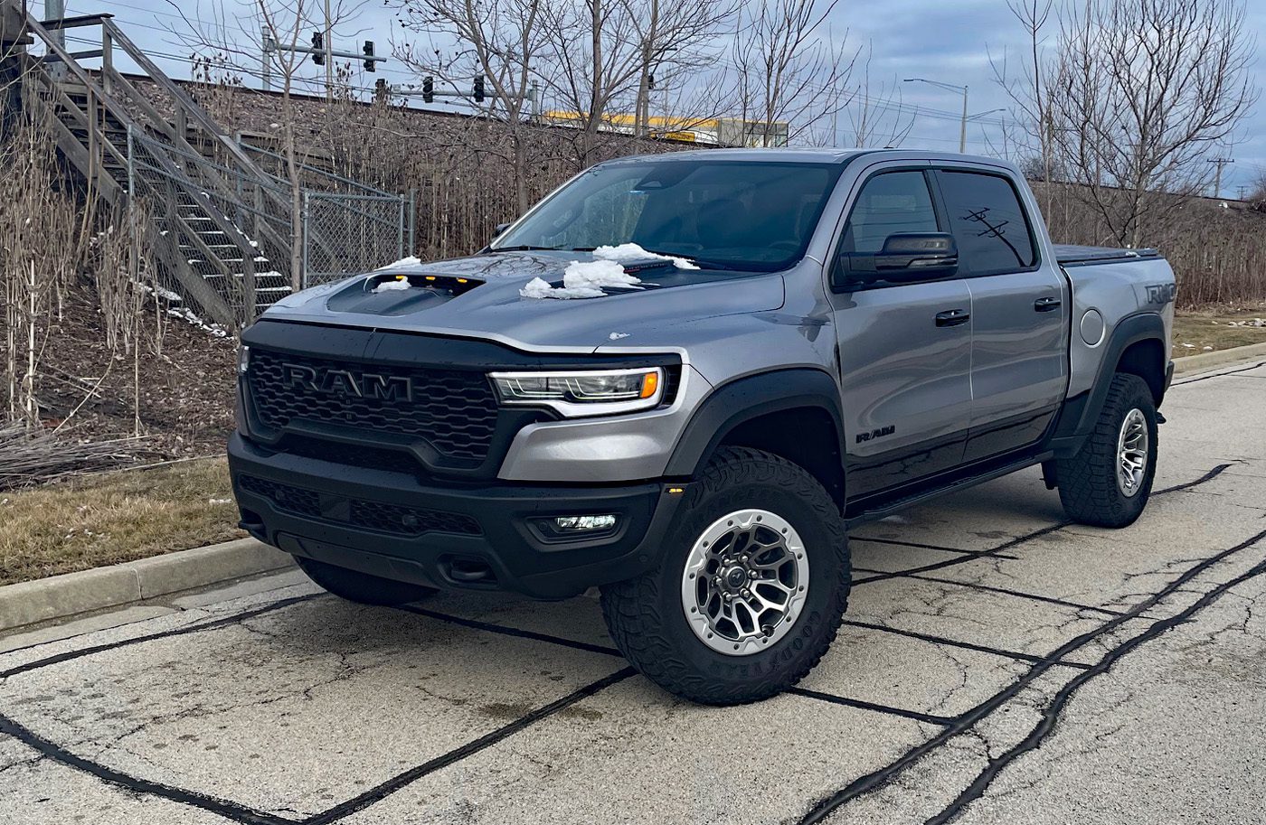 Front 3/4 view, 2025 Ram 1500 RHO