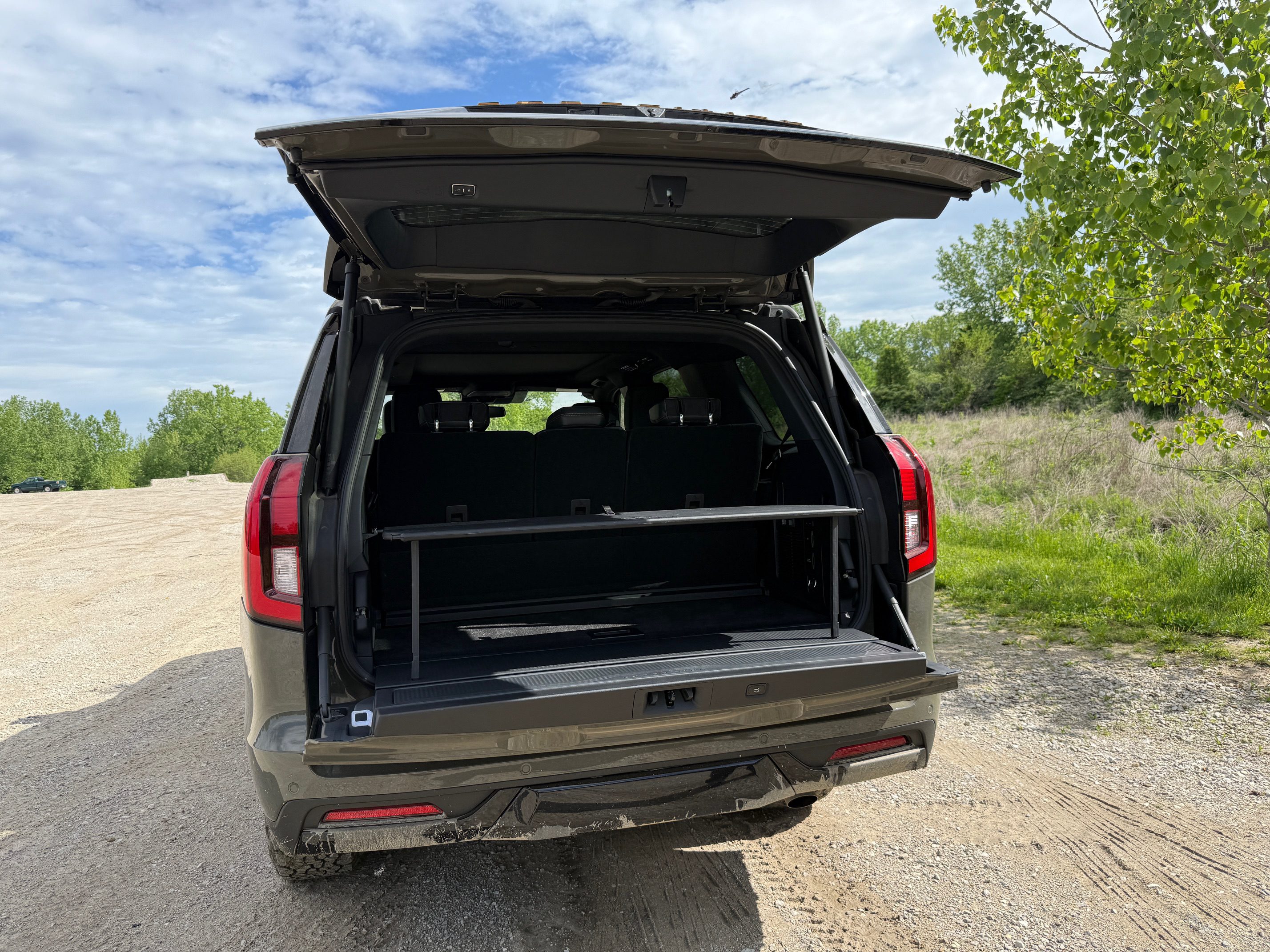 2025 Ford Expedition Tremor, rear hatch,