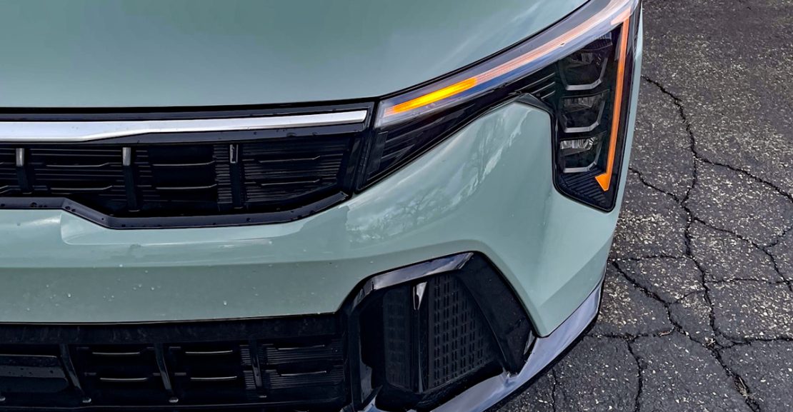 2025 Kia K4 GT-Line in Morning Haze