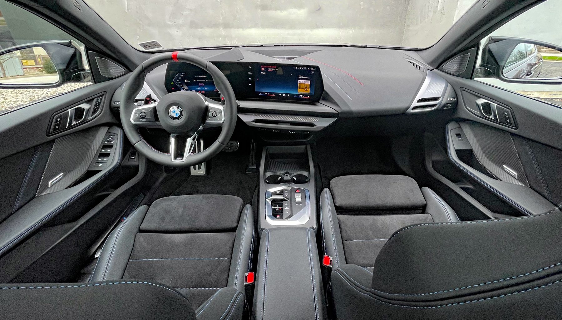 2025 BMW M235, dashboard, passenger space,