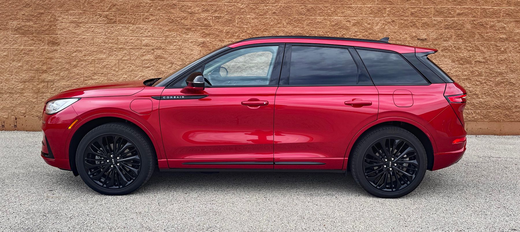 2025 Lincoln Corsair Grand Touring in Red Carpet Metallic with Jet Package, Profile, red