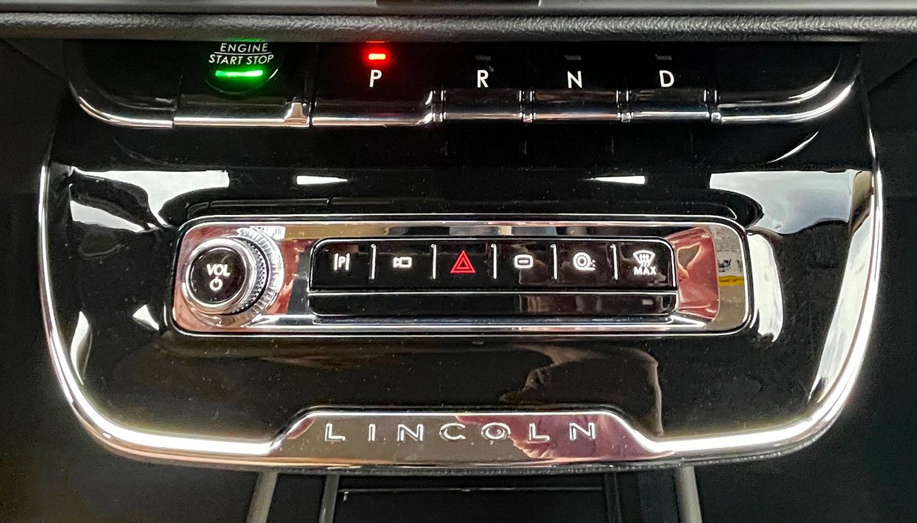 2025 Lincoln Corsair Grand Touring in Red Carpet Metallic with Jet Package, Gear selector, shifter,
