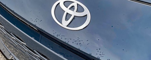 2025 Toyota Crown Signia Limited, Toyota badge, hood badge,