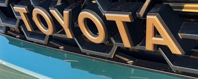 2025 Toyota 4Runner Trailhunter, Grille, toyota badge,