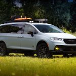 Chrysler Pacifica Grizzly Peak Concept, front 3/4 view