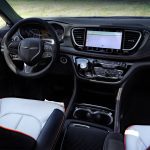 Chrysler Pacifica Grizzly Peak Concept, Interior, leather