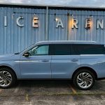 2025 Lincoln Navigator Reserve, Ice Arena, profile, Gray Mist