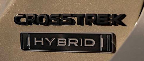 2026 Subaru Crosstrek Hybrid, badge