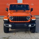 2025 Jeep Gladiator High Tide in Joose, front view, grille