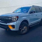 2025 Ford Expedition Tremor in Glacier Gray, front 3/4 view,