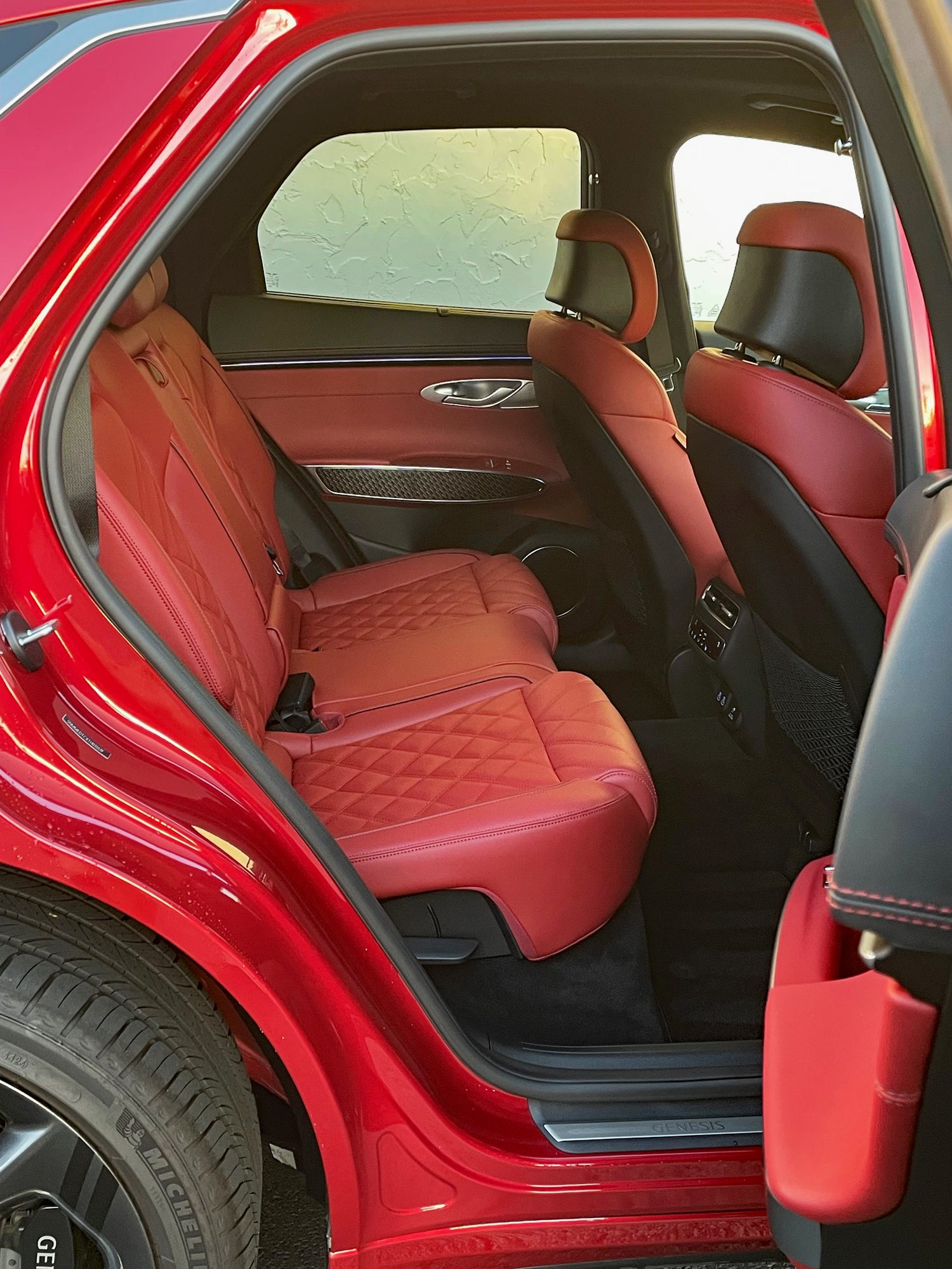 2026 m. Genesis GV70 Sport Prestige, galinė sėdynė,