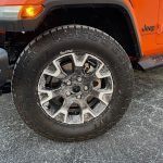 2025 Jeep Wrangler Sahara in Joose, 18-inch wheels,