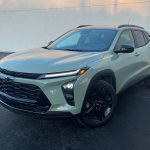 2026 Chevrolet Trax ACTIV in Cacti Green, front 3/4 view,