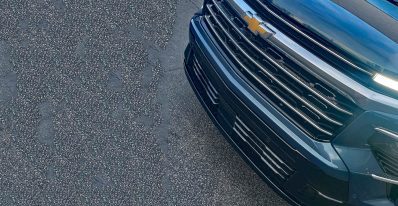 2026 Chevrolet Traverse High Country in Lakeshore Blue, grille detail, close up,