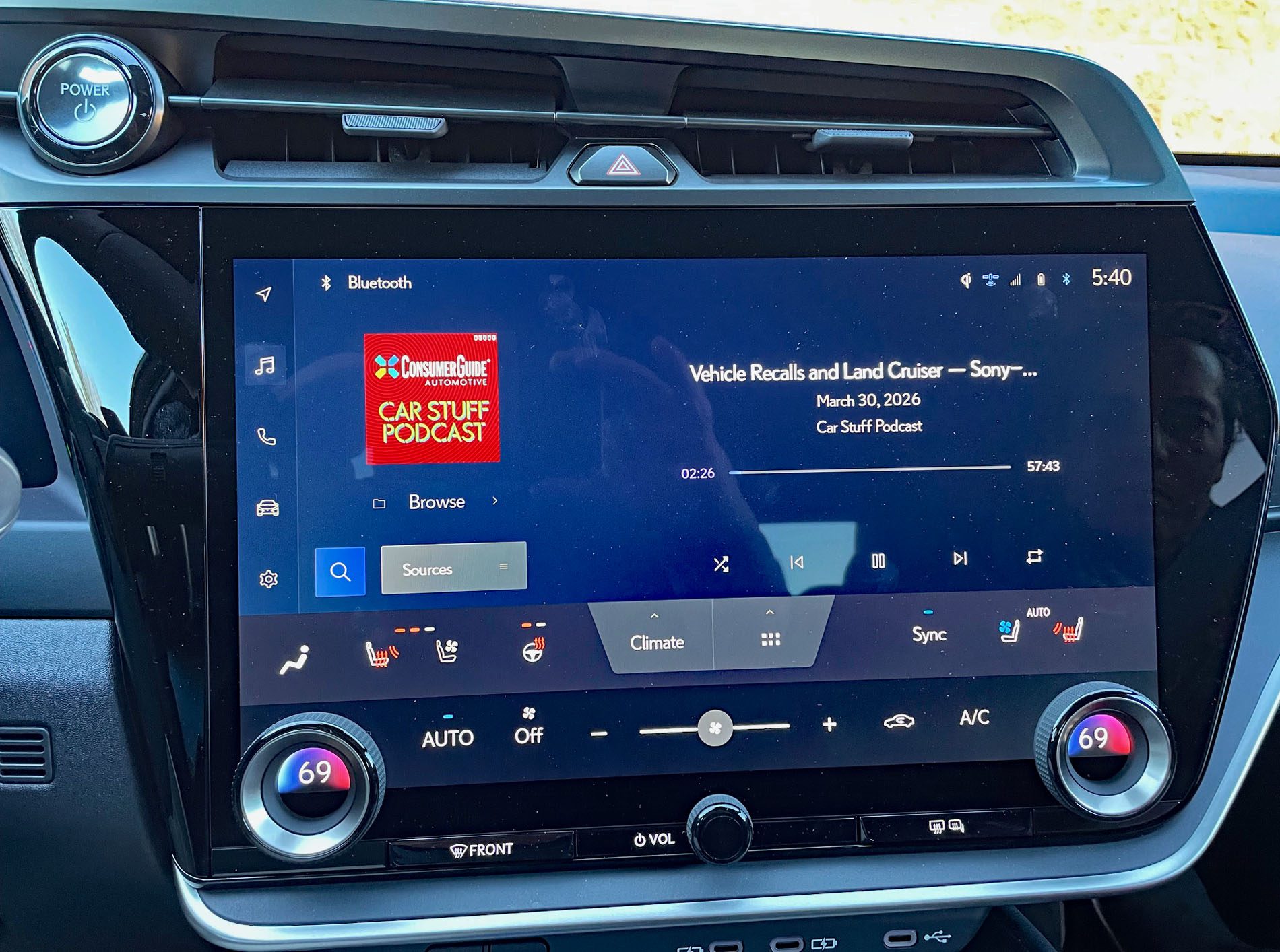 2026 Lexus RZ 500e F Sport in Wind, touchscreen,