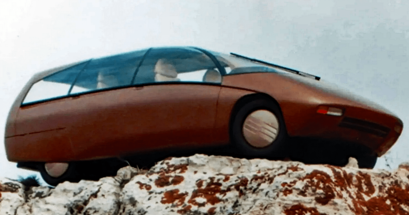 VAZ-X Concept, on rock pile, view from below,
