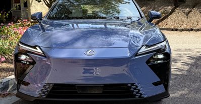 2026 Lexus ES 350e, front view, grille detail,