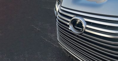 2026 Lexus LX 600 Luxury in Atomic Silver, grille detail,