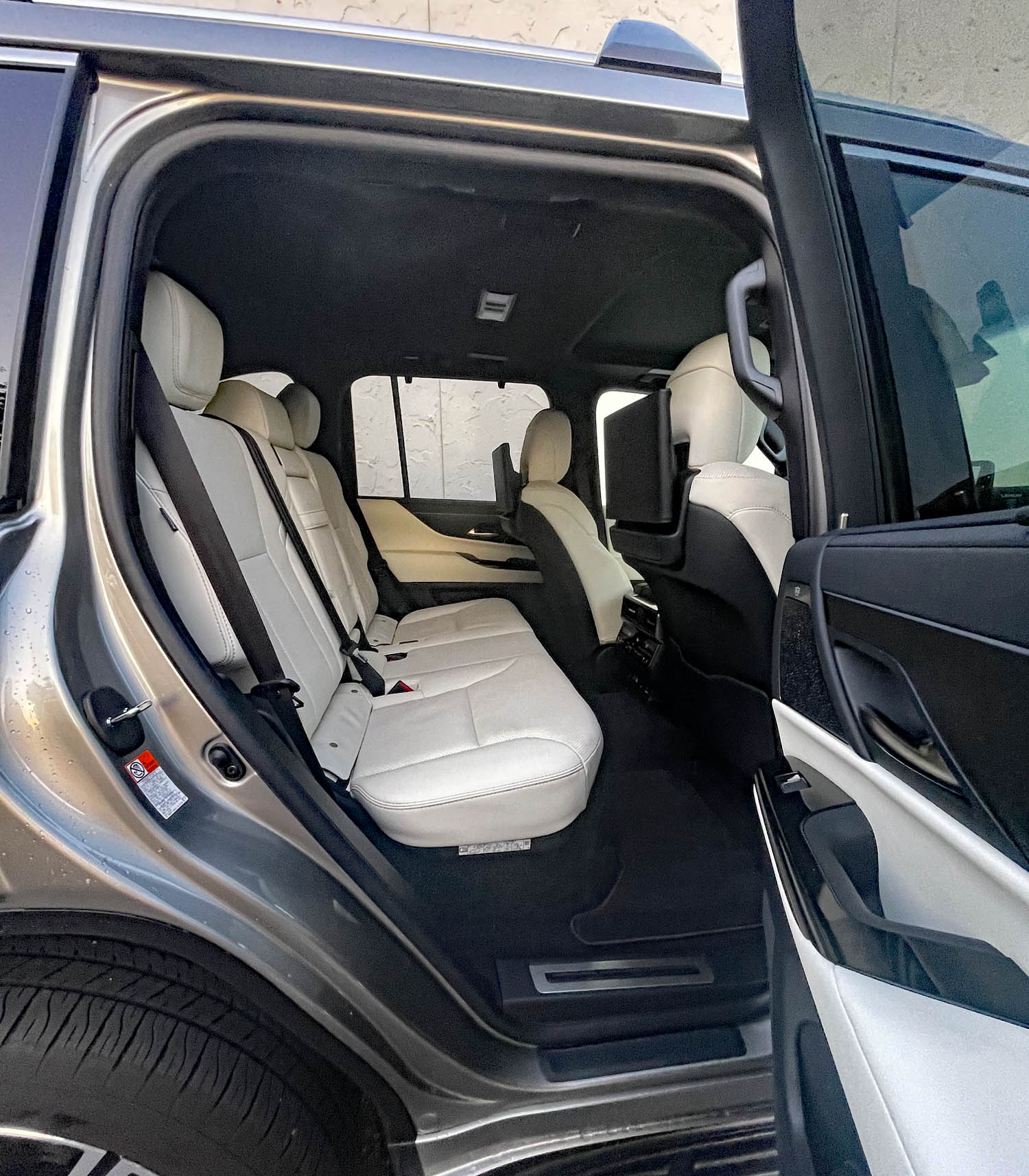 2026 Lexus LX 600 Luxury in Atomic Silver, rear seat, passenger space,
