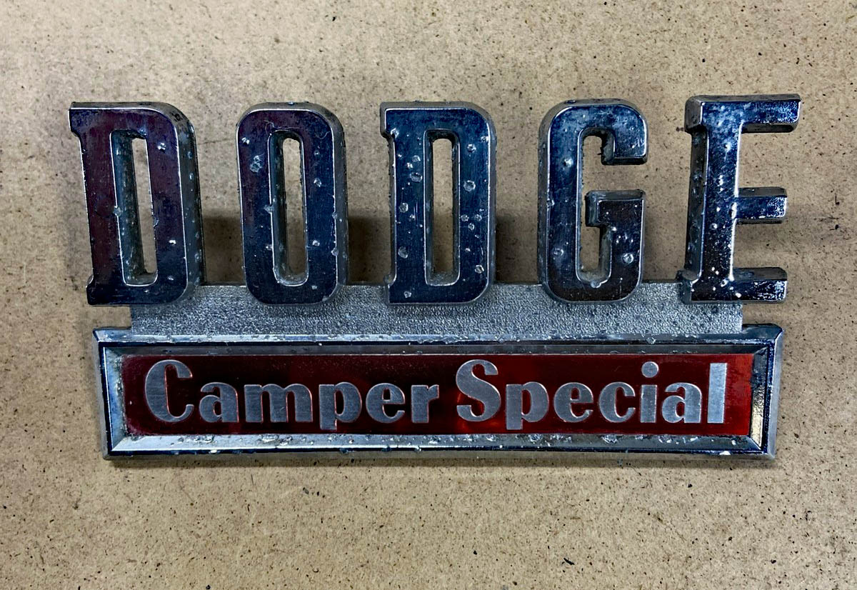 Dodge, vintage Camper Special Fender Badge