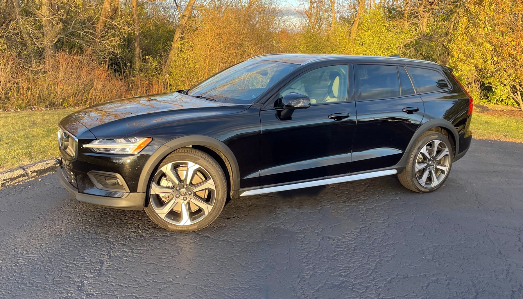 Test Drive 2023 Volvo V60 Cross Country Ultimate The Daily Drive test-drive-2023-volvo-v60-cross-country-ultimate-the-daily-drive